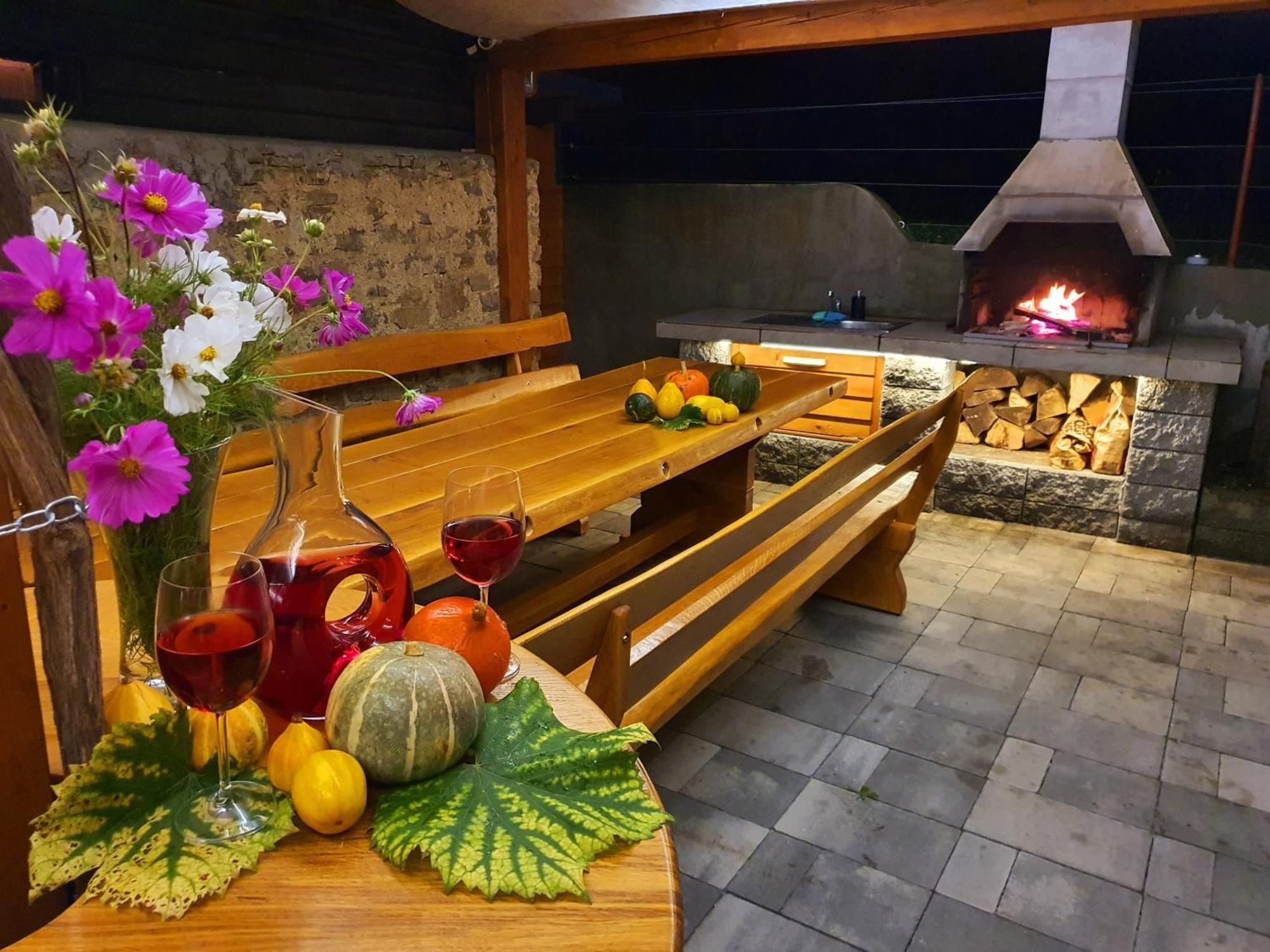 Vineyard Cottage Matej Trebnje Екстериор снимка